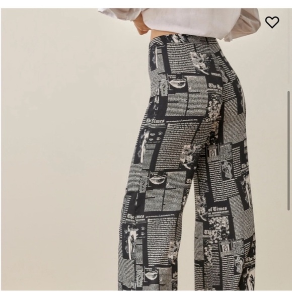 Reformation Sorrenti pant style zine wide leg newsprint magazine print Size 4 - Picture 3 of 7